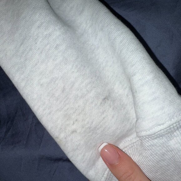 Aritzia TNA Cozy Fleece Perfect Hoodie M Light Heather Grey Pullover Sweatshirt - Picture 3 of 7